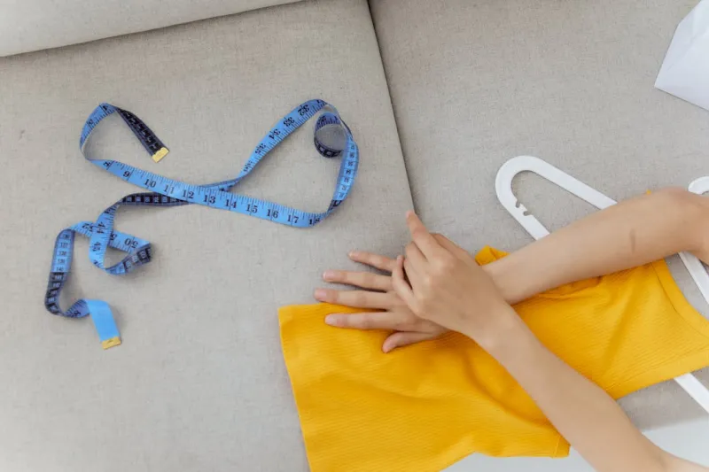 Product Dimension Annotations: How Top Sellers Show Size