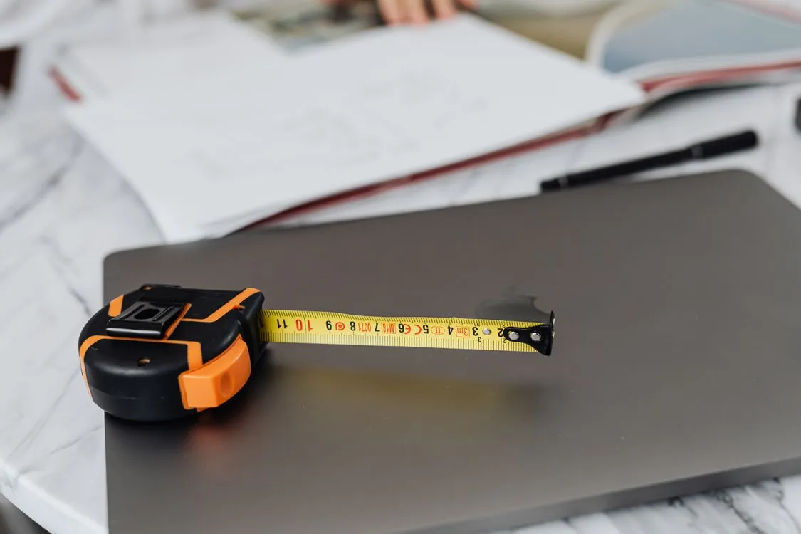 Can You Use AI-Generated Images to Show Product Size?